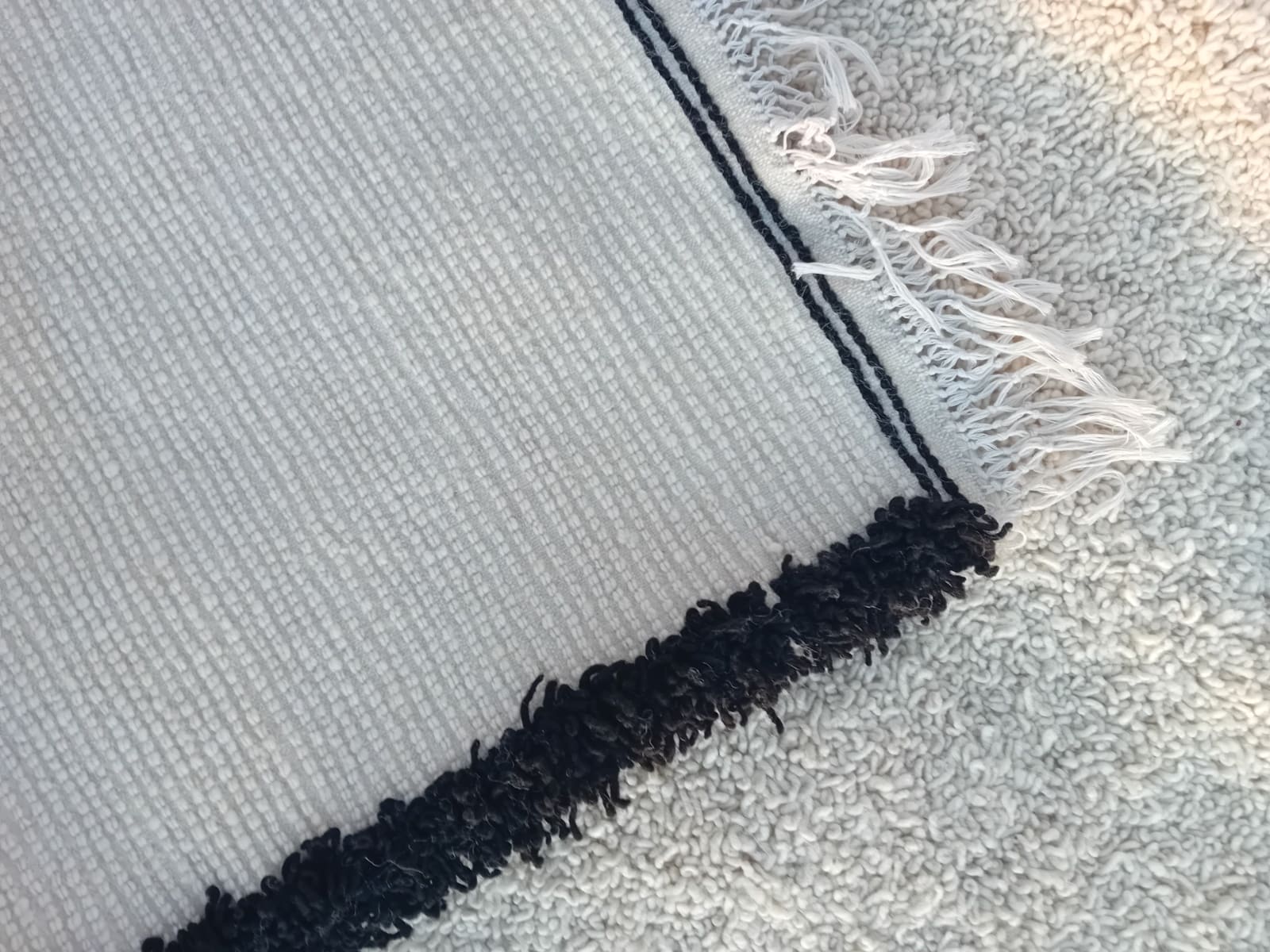 Pileknot Rug
