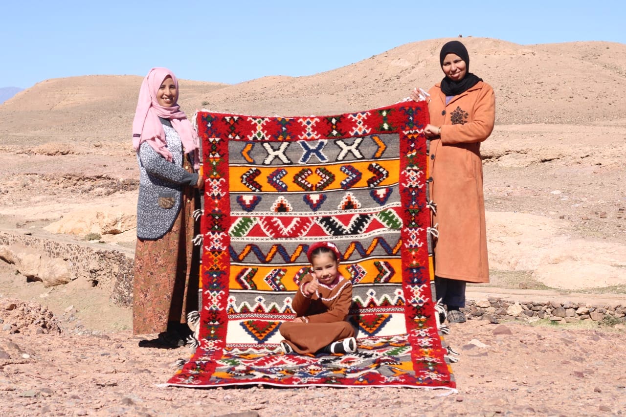  Mixed handmade rug  Colored Morocco