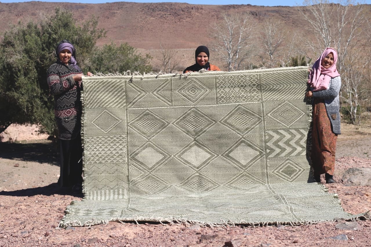  Hanbel  Brown, White Morocco