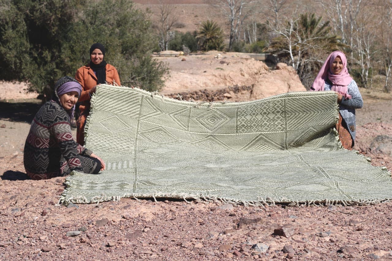  Hanbel  Brown, White Morocco
