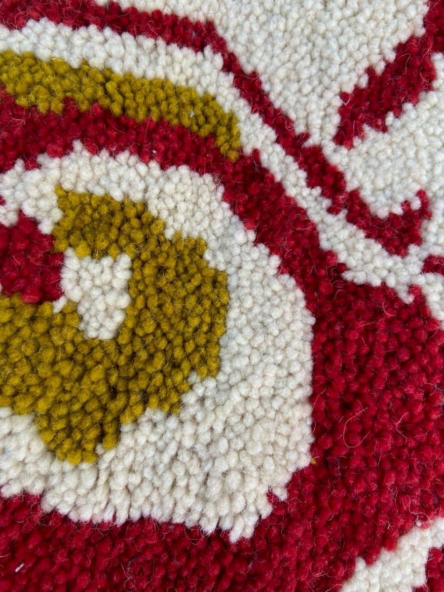 Handmade pileknot rug