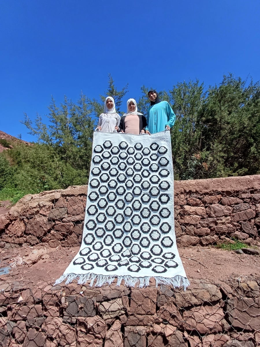  Boucherouite rug Rags Black, White Morocco