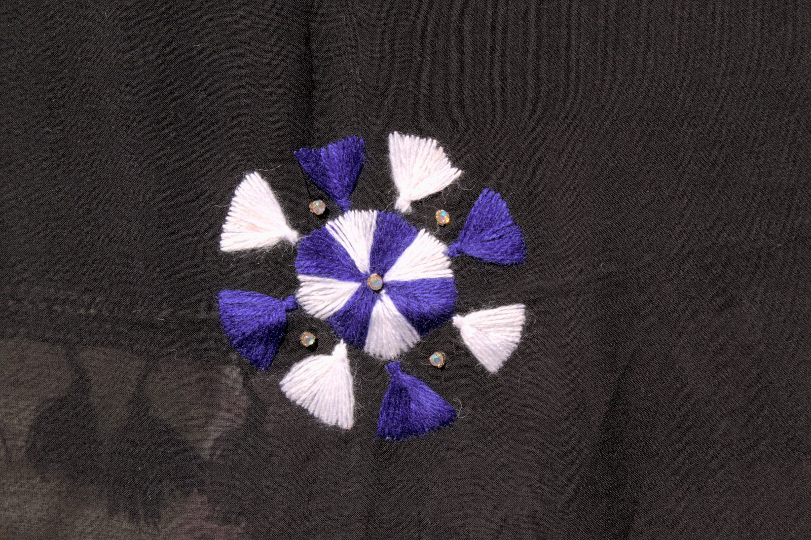  Tahrouite  Acrylic thread Blue, Black Morocco