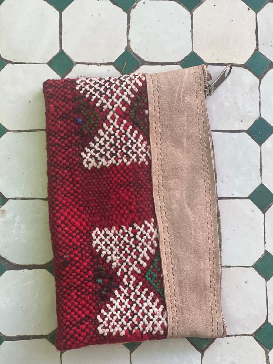   small bag thread and leather Red, White Morocco