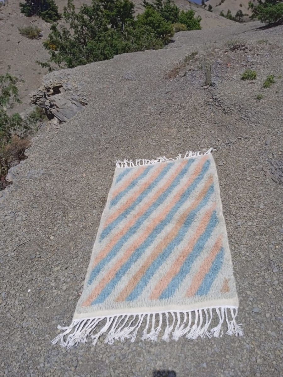 Handmade Pileknot Rug 
