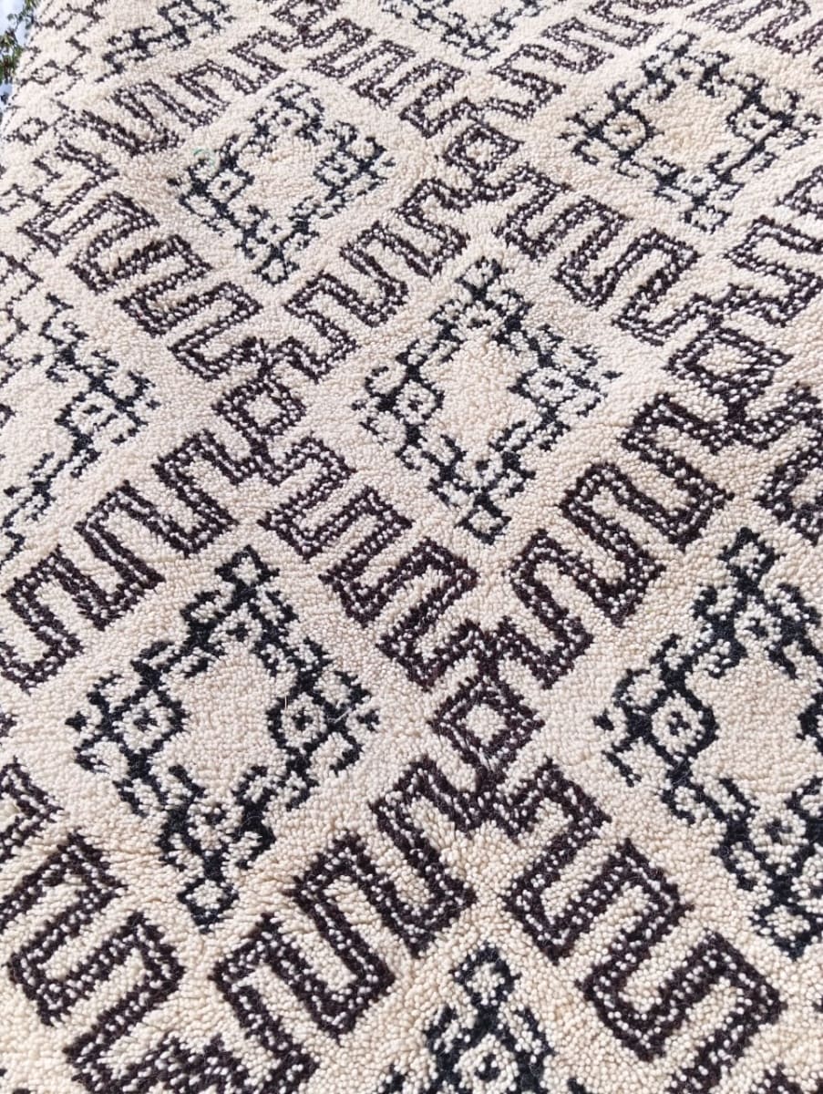  Pile Knot  Brown, Black Morocco
