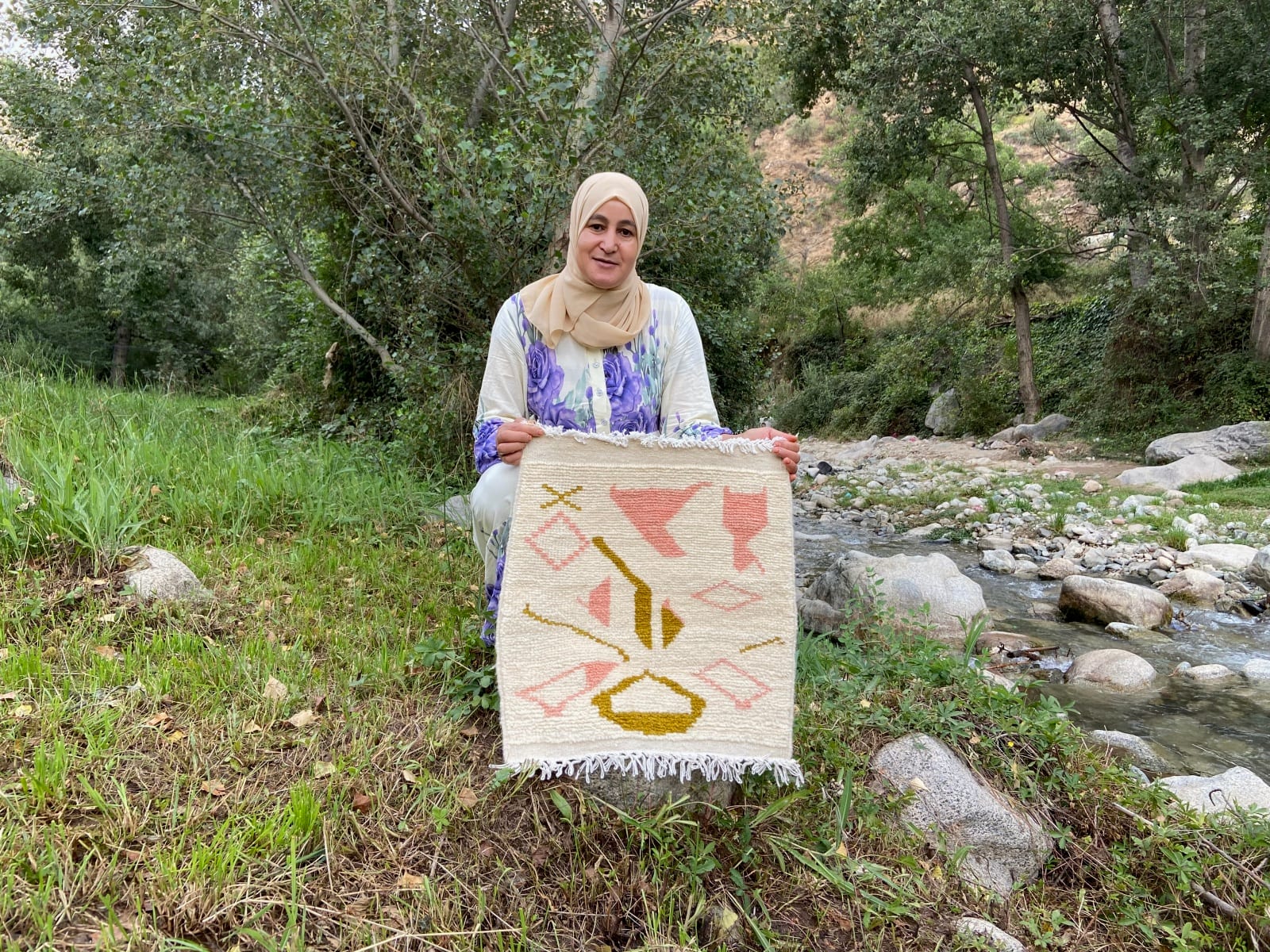 Handmade pileknot rug