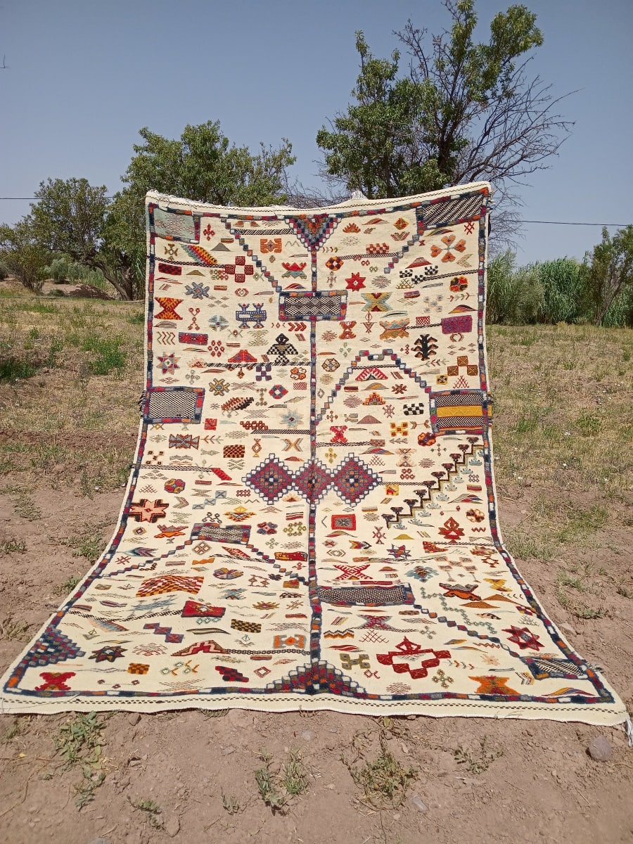 Handmade Moroccan Flatweave Rug