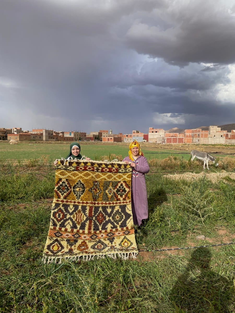  Pileknot Rug Warp and White wool  Morocco