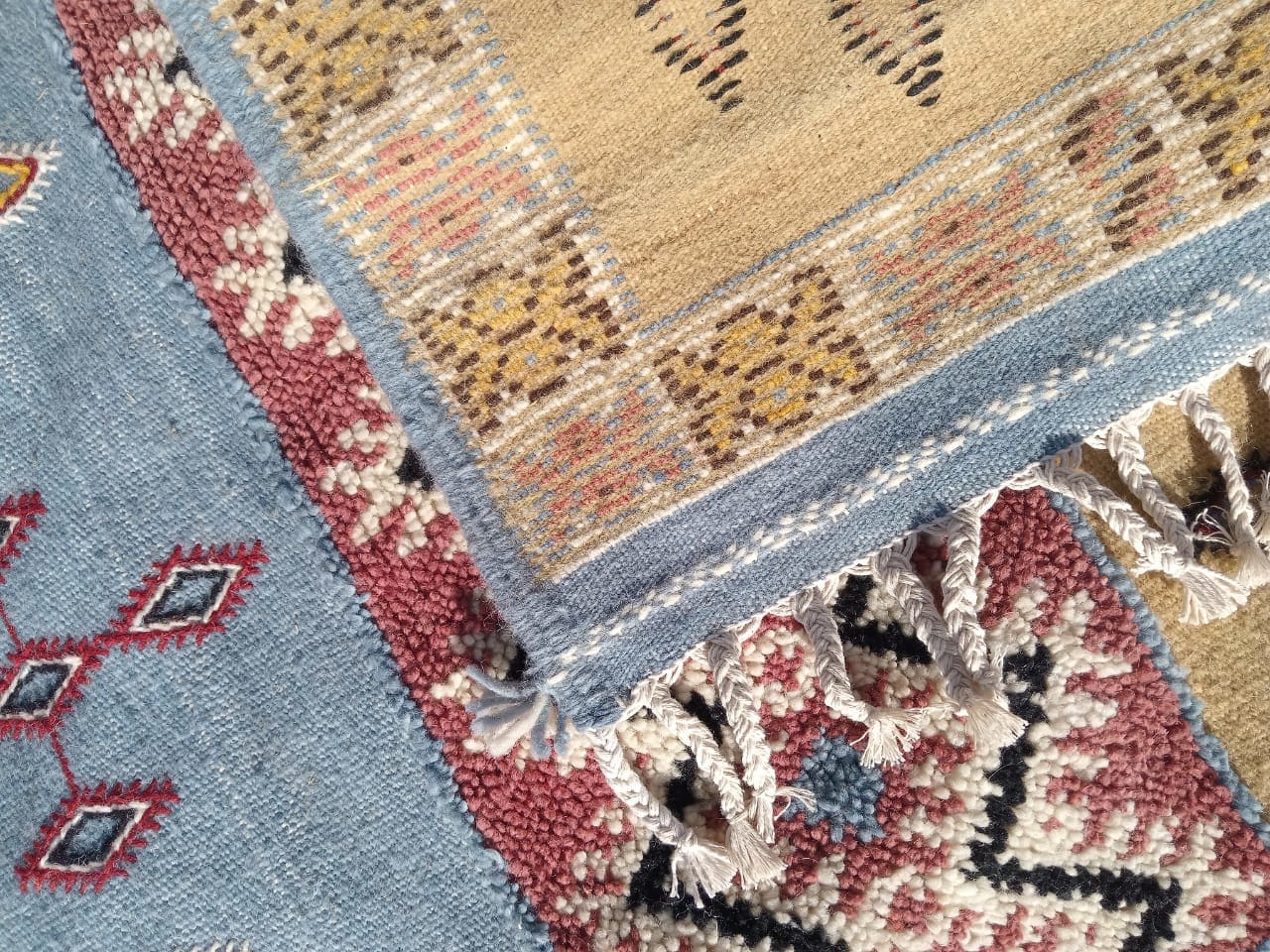 Flatweave and Pileknot rug