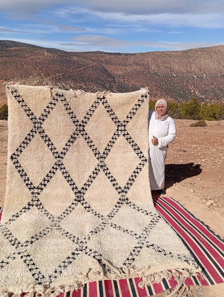  Pile Knot  Black, White Morocco