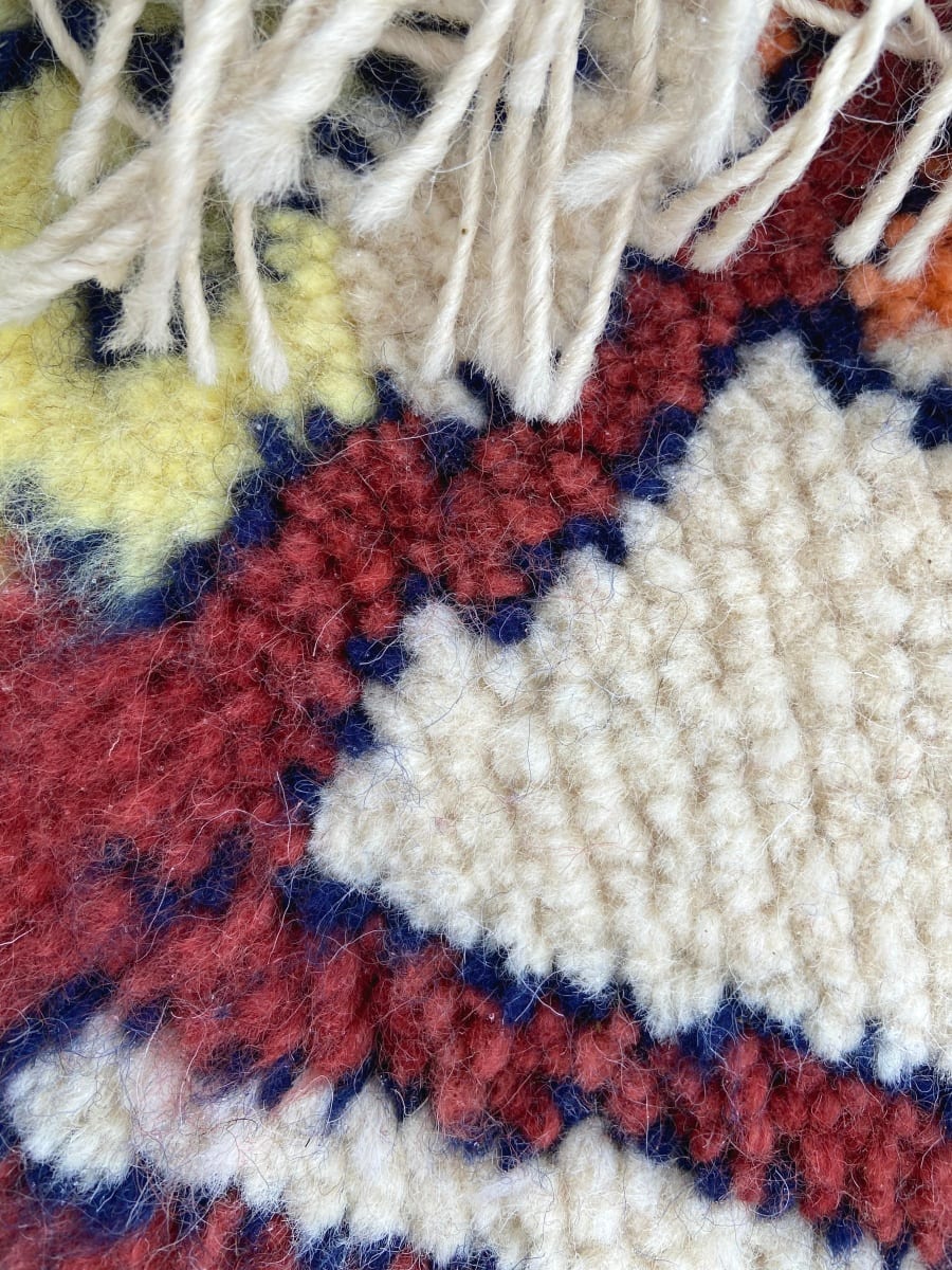 Handmade pileknot rug