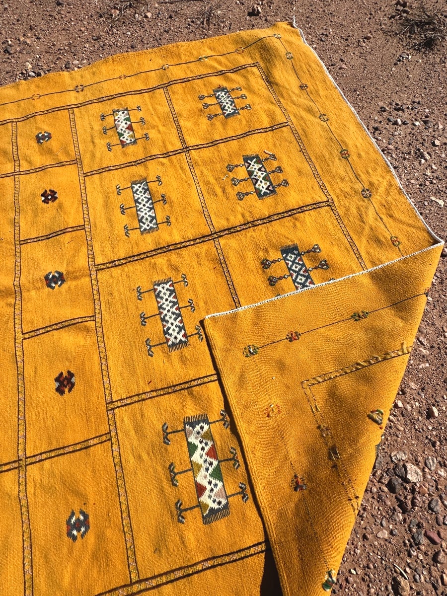 Handmade Moroccan Flatweave Rug