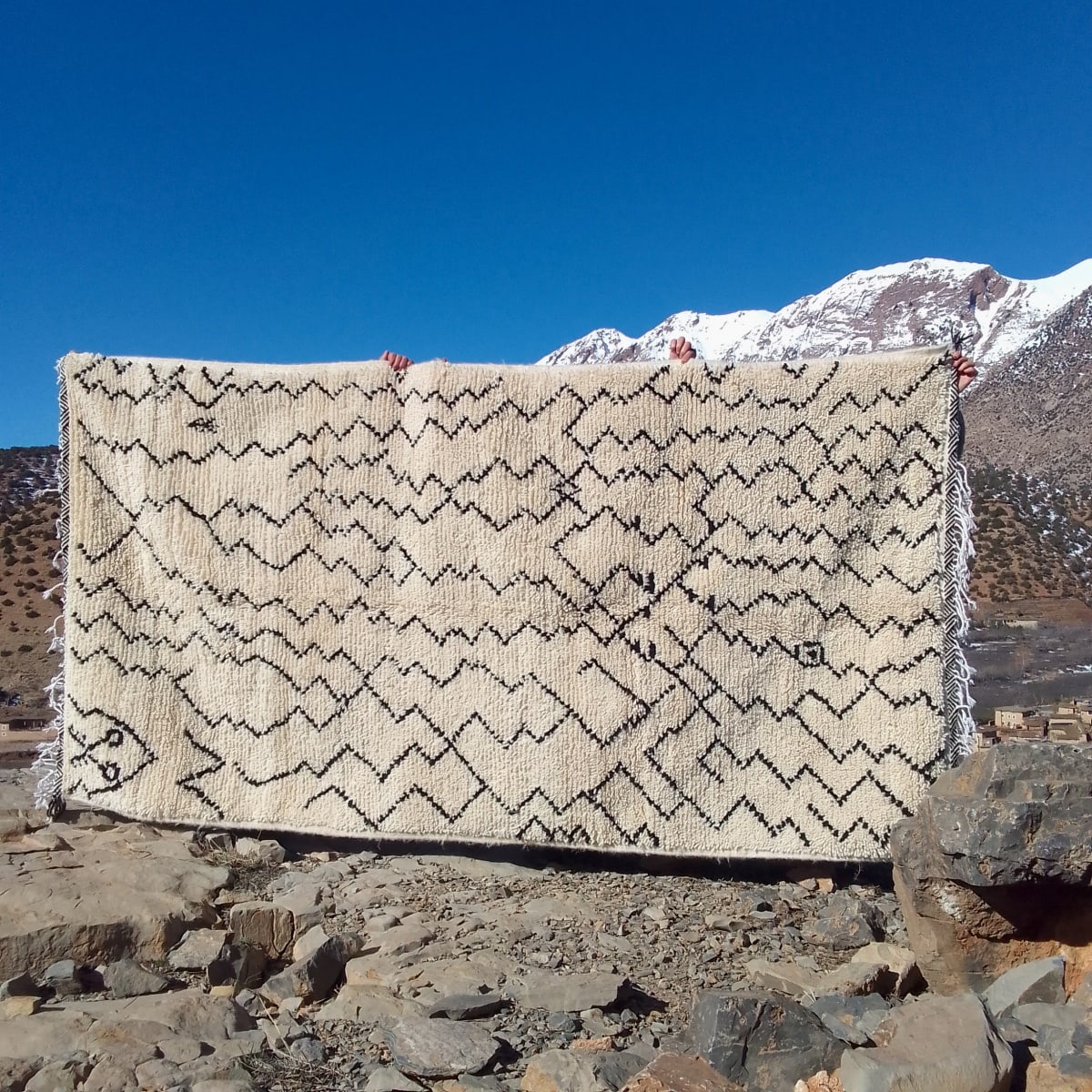  Beni Ourain Rug Wool  and Thread Black Morocco