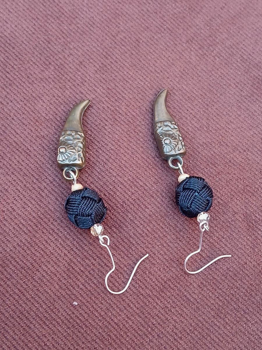 Button Dangle Earrings