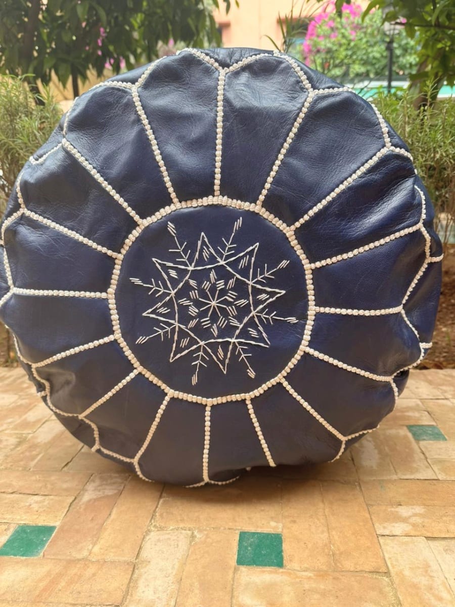  Pouf leather and Sabra silk Blue, White Morocco
