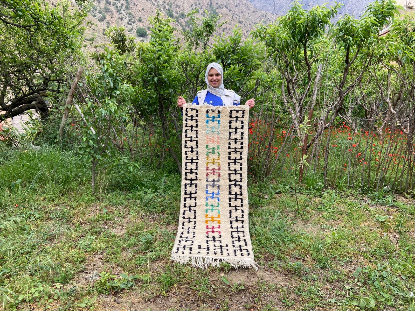 Handmade pileknot rug