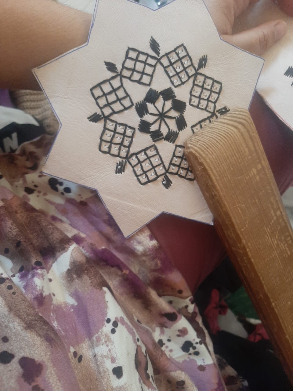  Pouf leather and Sabra silk Black, White Morocco