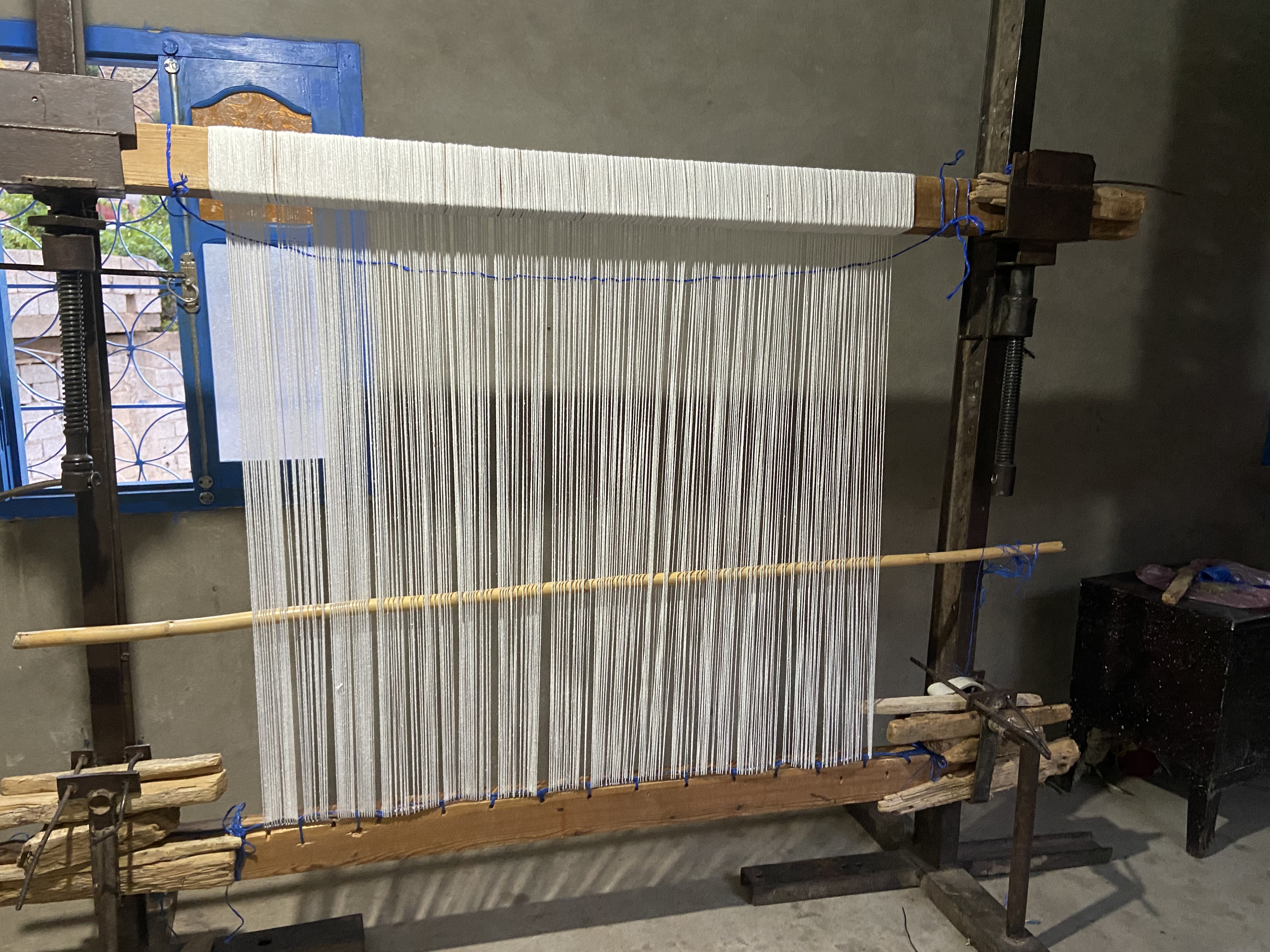 Handmade pileknot rug