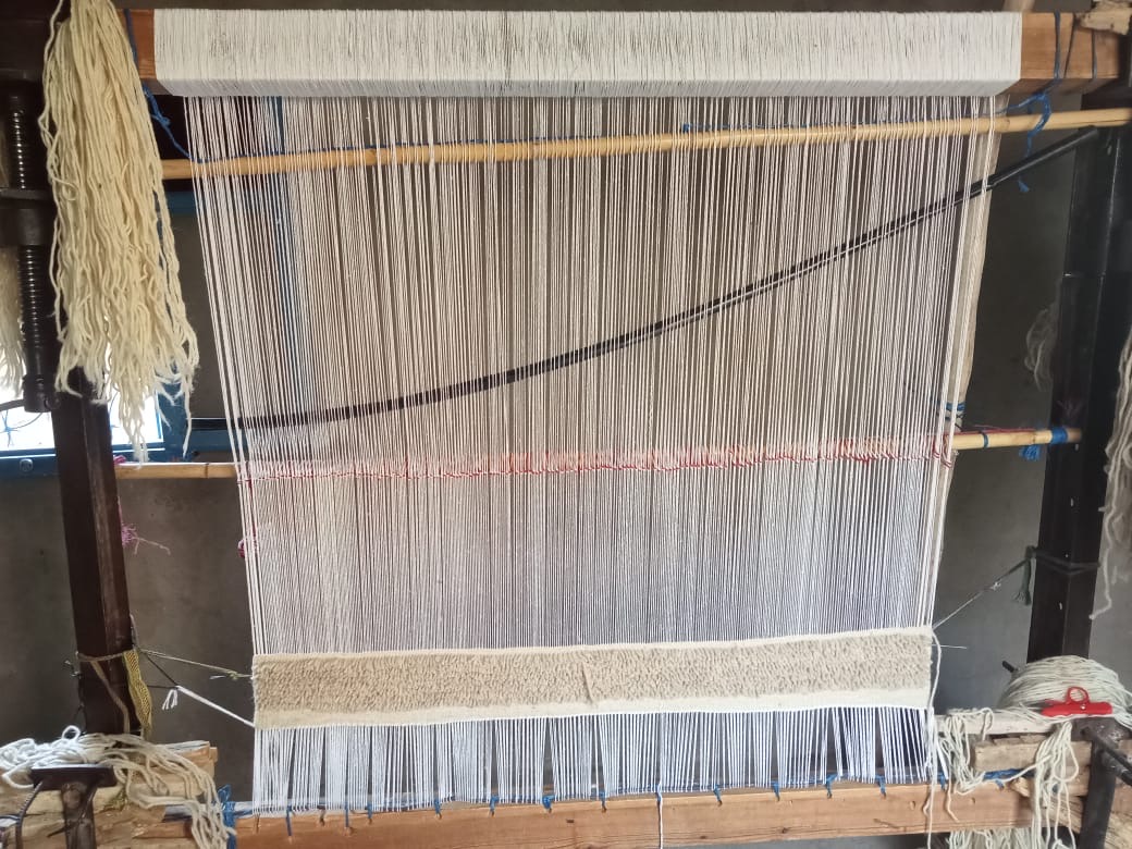 Handmade pileknot rug