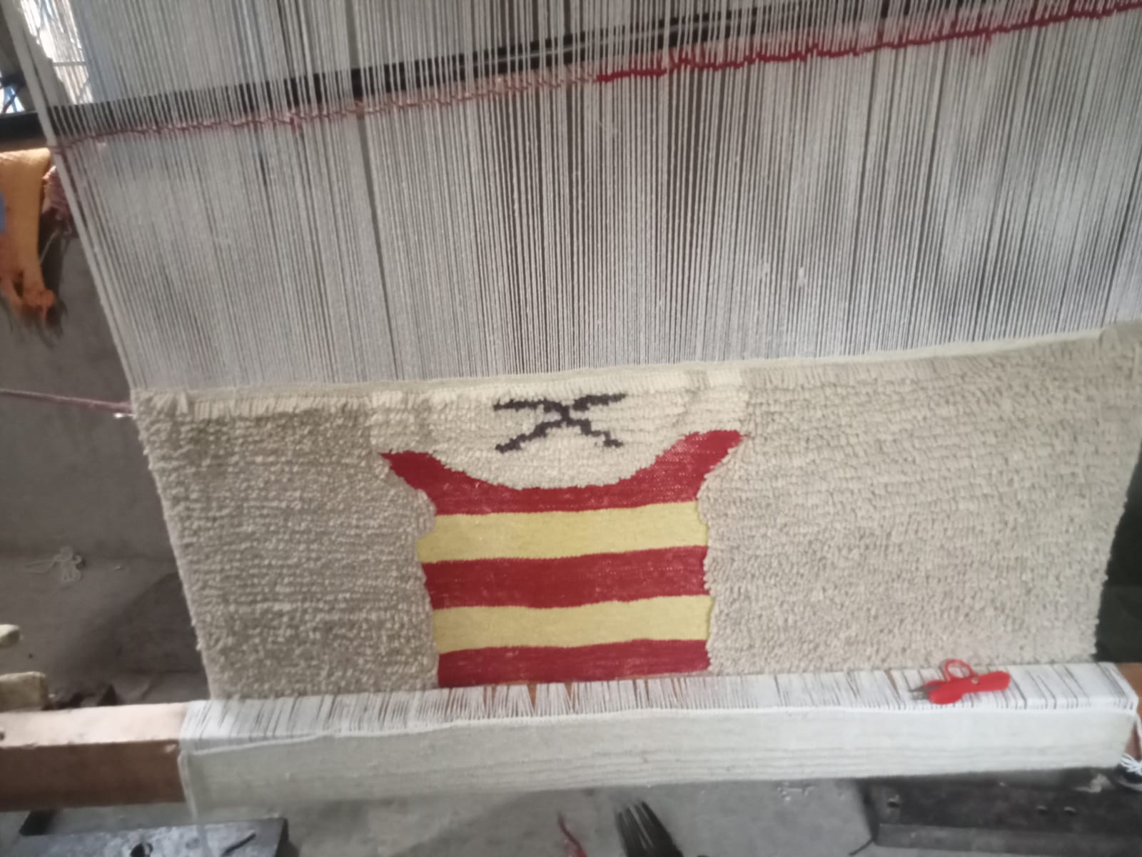 Handmade pileknot rug