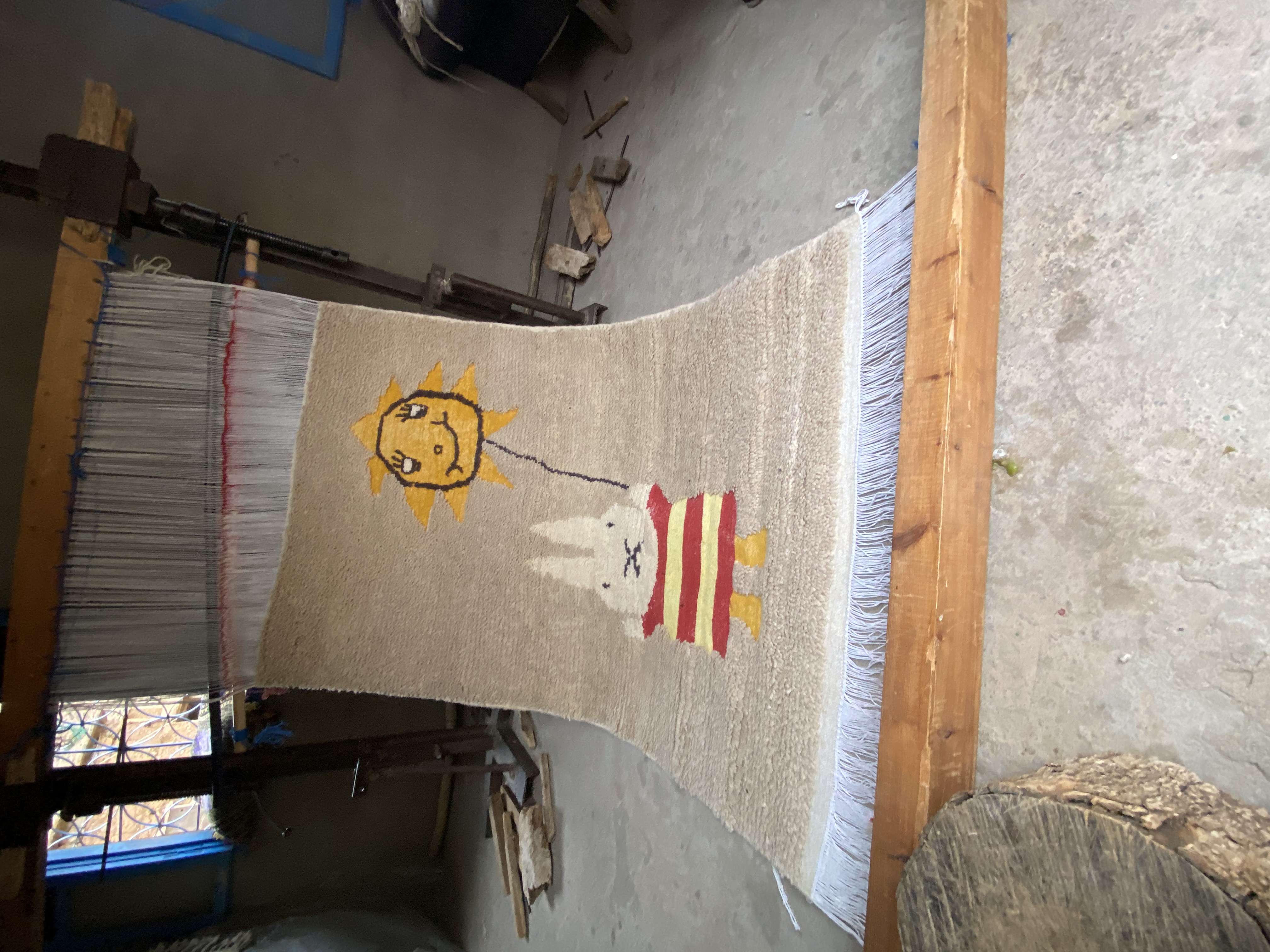 Handmade pileknot rug