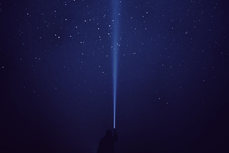 Les 12 Maisons Astrologiques et leur Signification