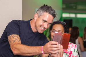 Kevin Pietersen & Guest