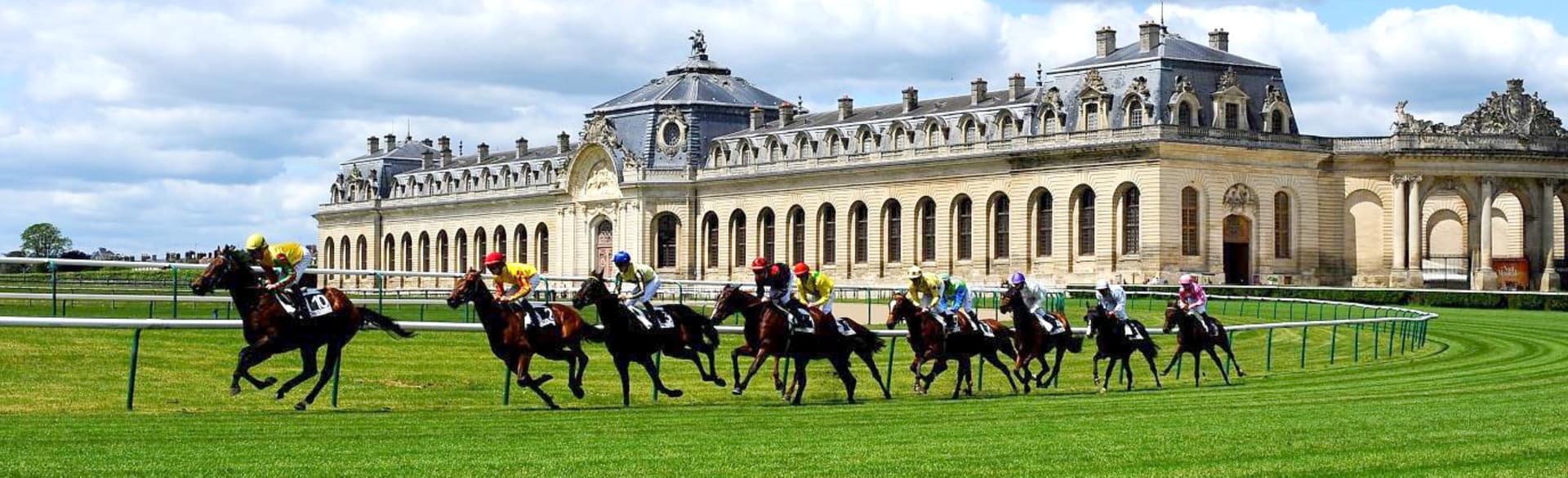 Prix De L'Arc de Triomphe - Longchamp Racecourse