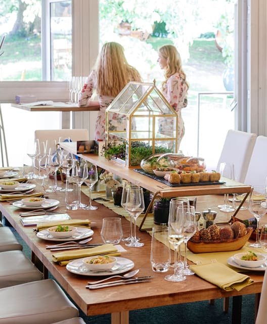 Chelsea Flower Show Hospitality VIP packages & Tickets