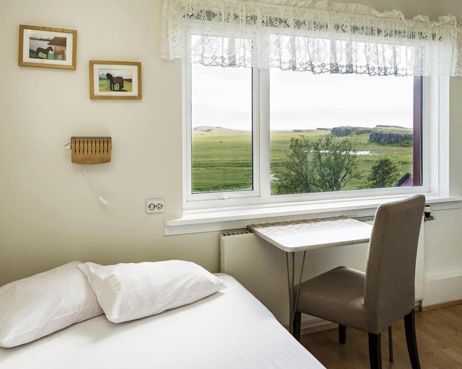 地図・旅行ガイド 1140 BUDGET ACCOMMODATION HOSTELING INTE Bus Hostel Reykjavik Kitchenettes: Pictures & Reviews