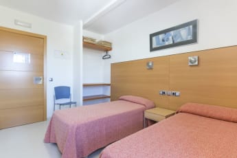 Albergue Inturjoven Constantina : 