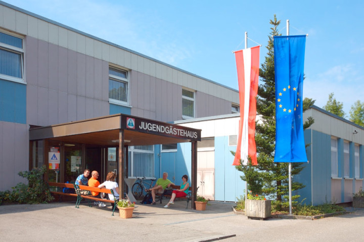 Single bad ischl