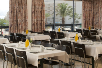 Eilat : Dining room in the Eilat Hostel in Israel