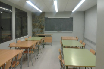 Planoles Xanascat hostel : sala de conferências no Planoles - Pere Figueira em Espanha
