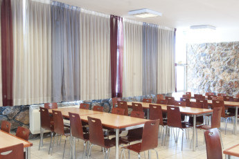 Arad : Dining room in the Arad hostel in Israel