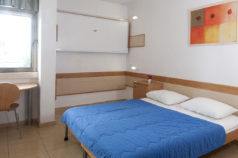 Tel Aviv  – Bnei Dan : Double room in the Tel Aviv - Bnei Dan hostel in Israel