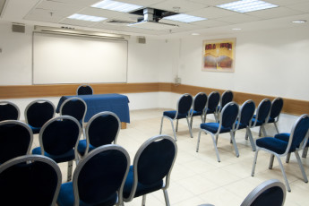 Tel Aviv  – Bnei Dan : Conference room in the Tel Aviv - Bnei Dan hostel in Israel