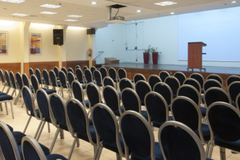 Tel Aviv  – Bnei Dan : Conference hall in the Tel Aviv - Bnei Dan hostel in Israel