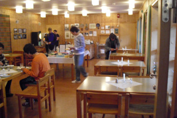 HI Åndalsnes : Dining Area in Andalsnes Hostel, Norway