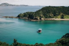 YHA Bay of Islands The Rock Cruise