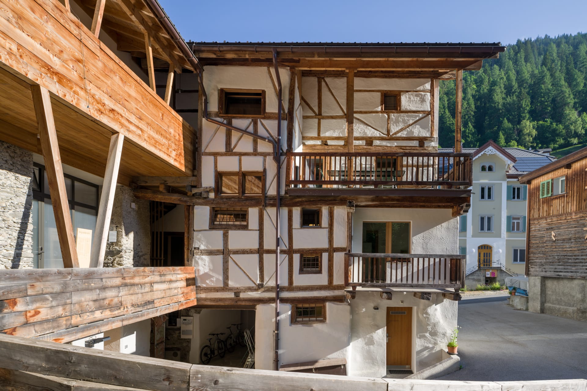 Trin Youth Hostel