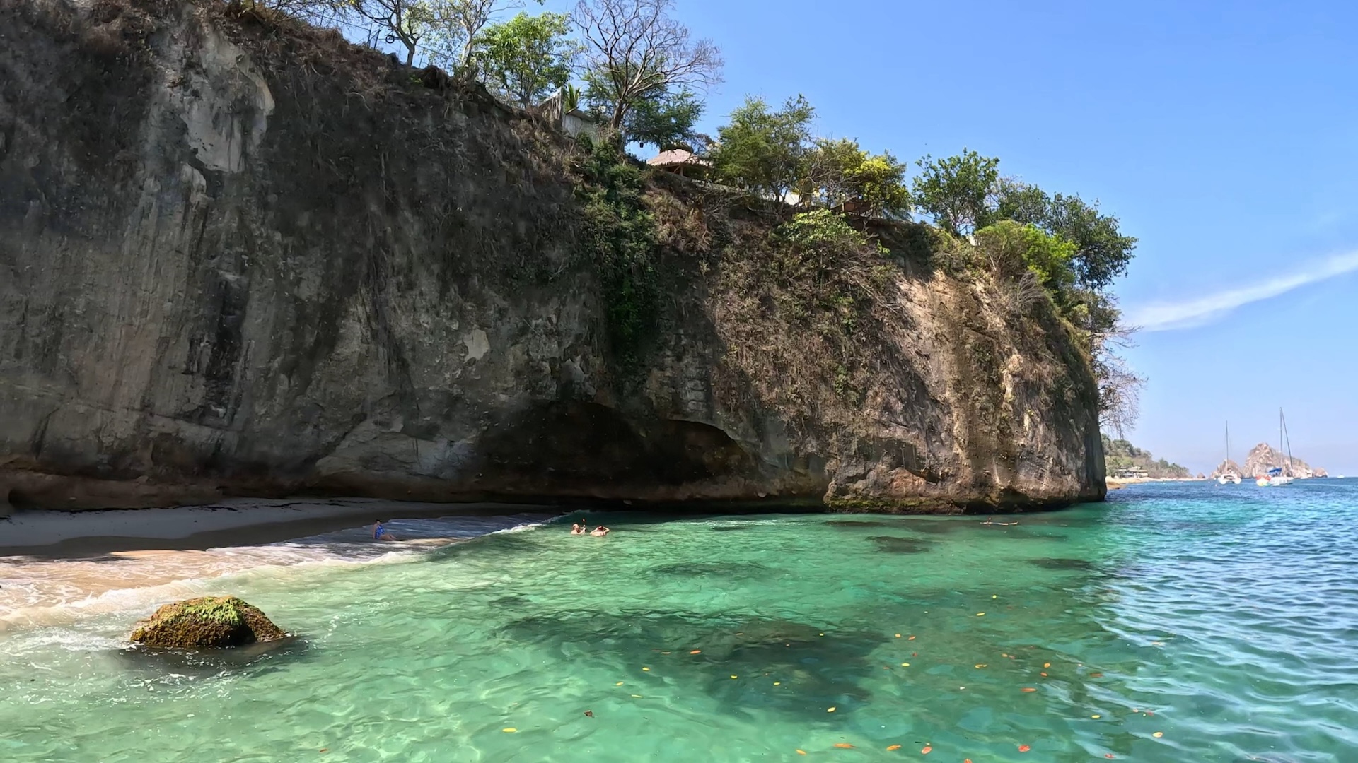 El Paredon Beach 3