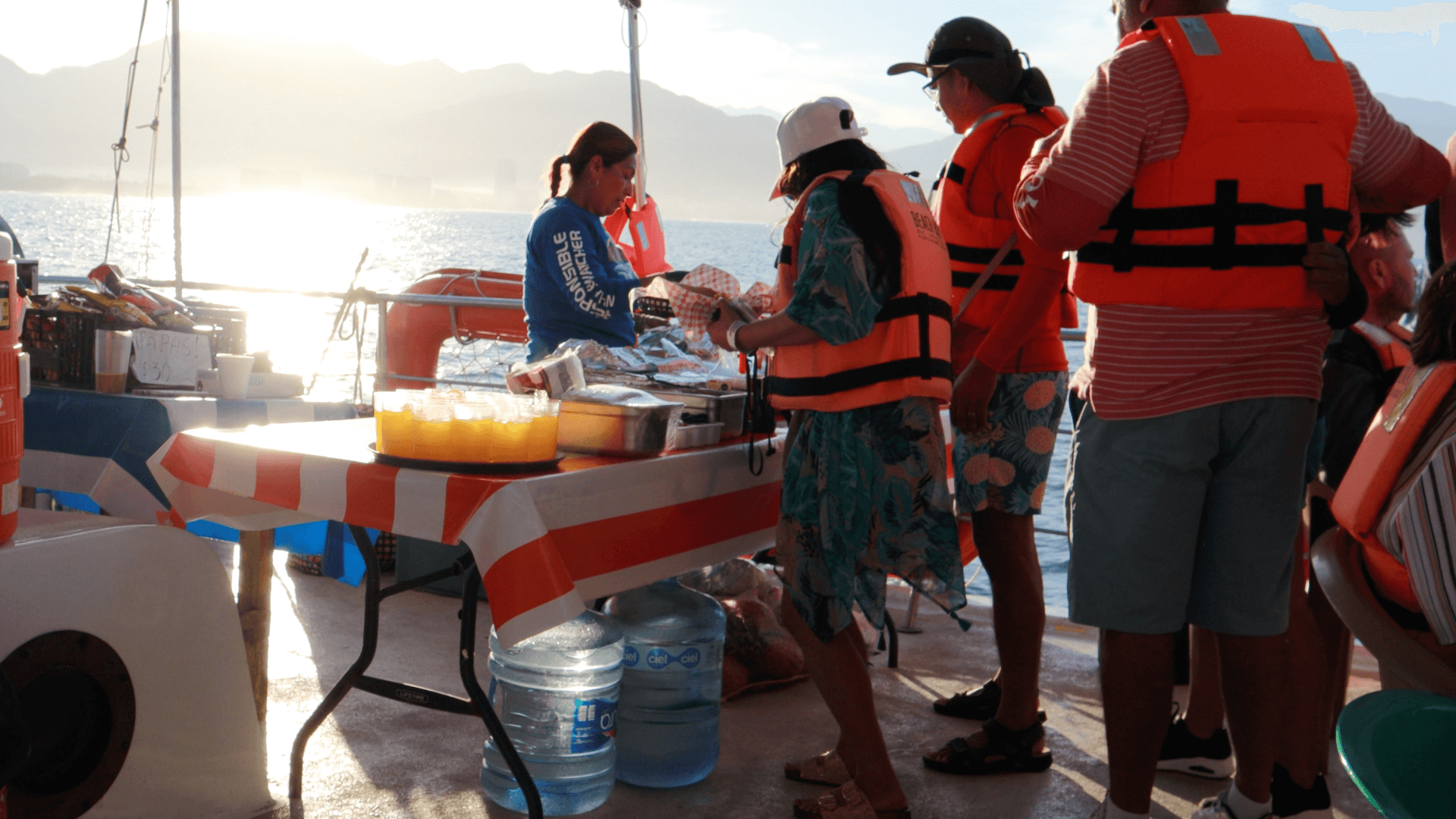 Tour Avistamiento de Ballenas 4