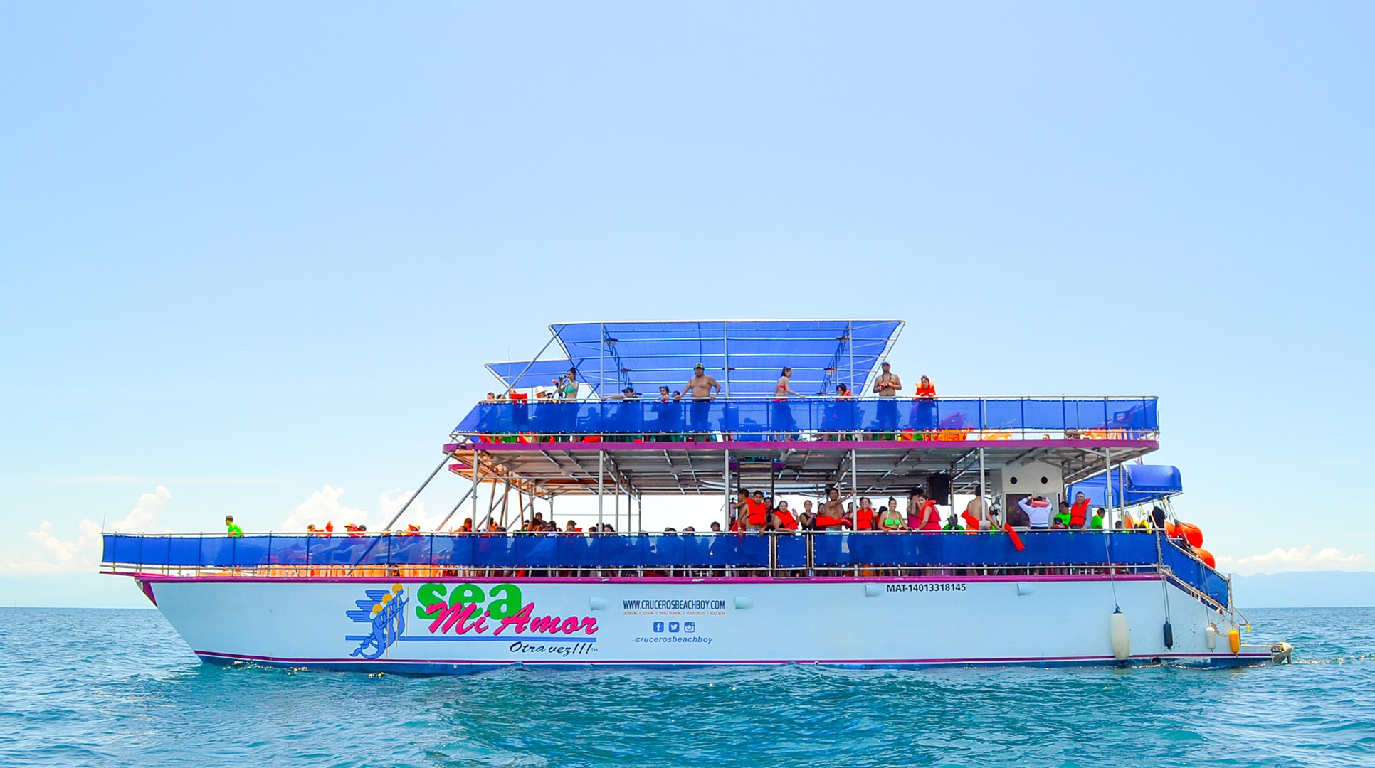 Paseo en Catamaran Islas Marietas 2
