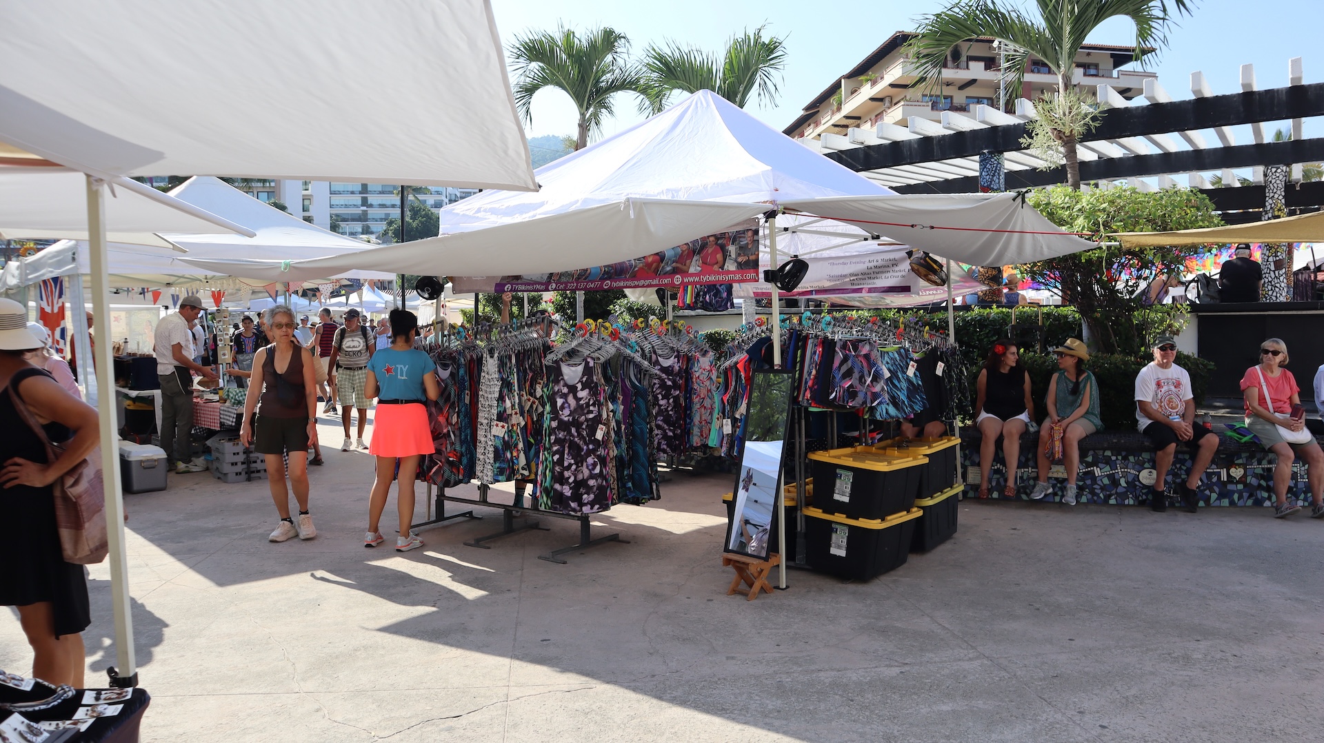 Olas Altas Farmers Market 3