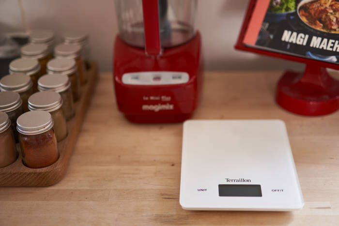 Terraillon rechargeable kitchen scale