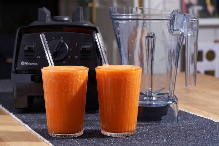 How to make a Vegetable Smoothie using a Vitamix Blender