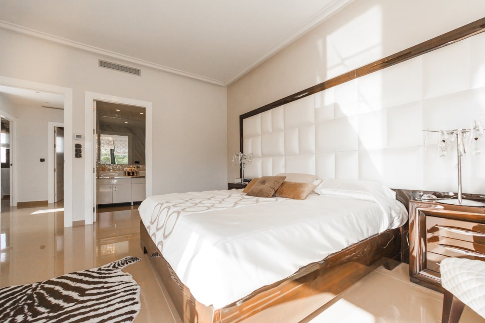 Quadruple Room, view 3