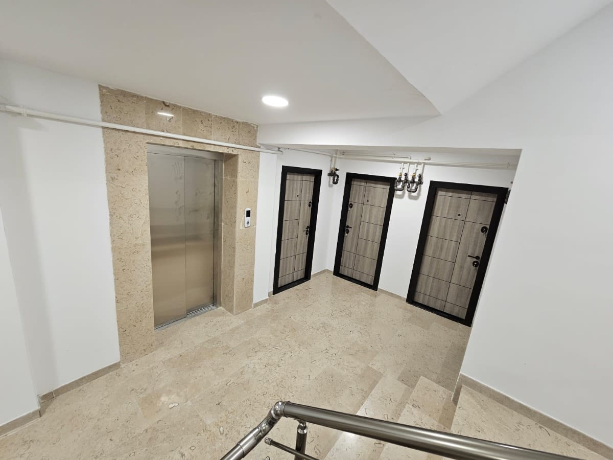 Gallery image 3